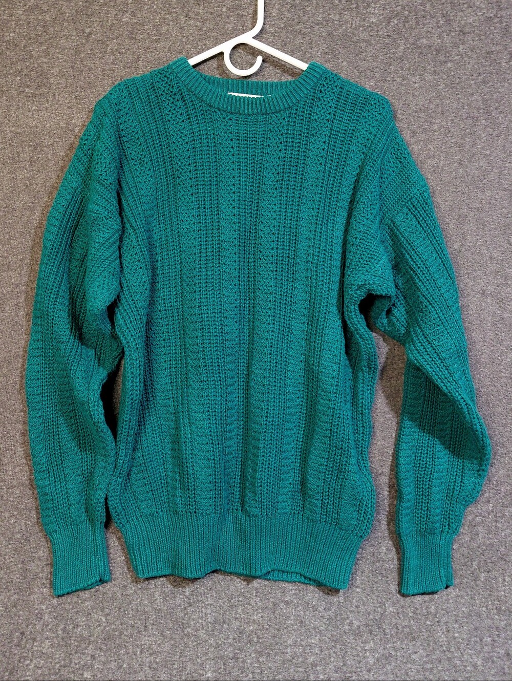 Vintage 80s-90s Vibrant Teal Cable Knit Crewneck Sweater Sz M